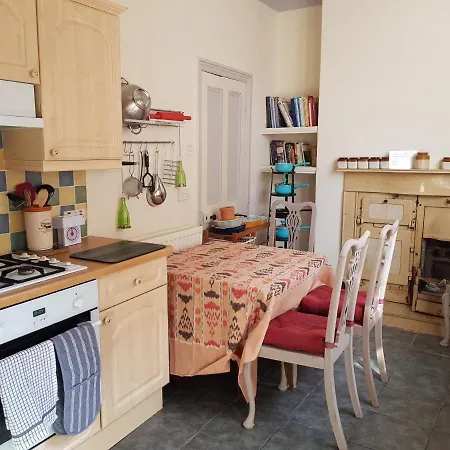 House - Sleeps 6 - Pet Friendly - Garden Casa de Férias *